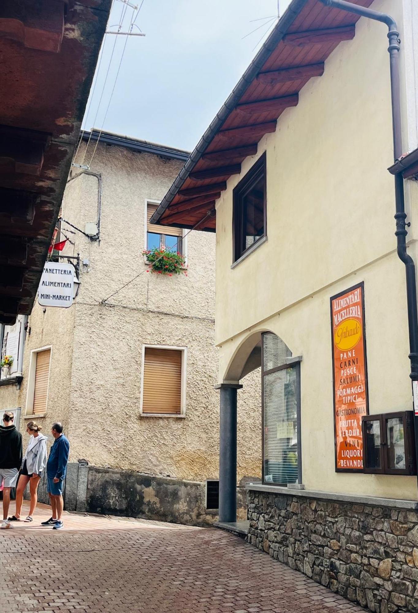 Casa Cavalier Peano Apartment Vinadio Bagian luar foto