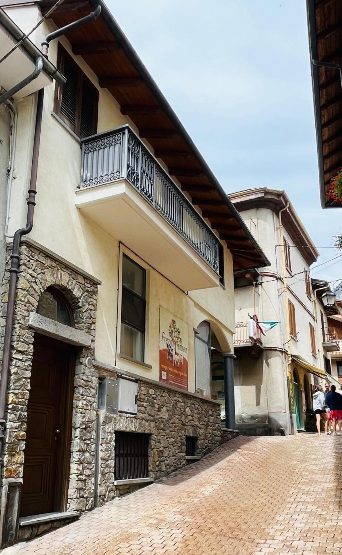 Casa Cavalier Peano Apartment Vinadio Bagian luar foto